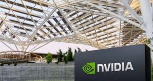"NVIDIA представляет чипы B100 и B200: будущее высокопроизводительных вычислений"