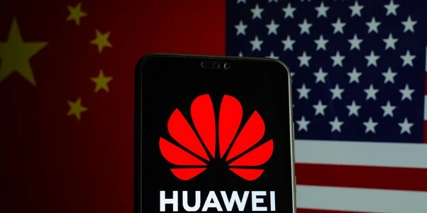 "Huawei строит обширный центр исследований и разработок для преодоления ограничений США"